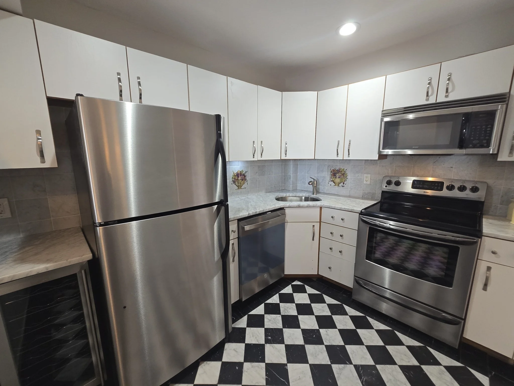 2 bed, 2 bath apartment for rent at 500 Washington St Unit 409, Quincy — photo 7 of 40