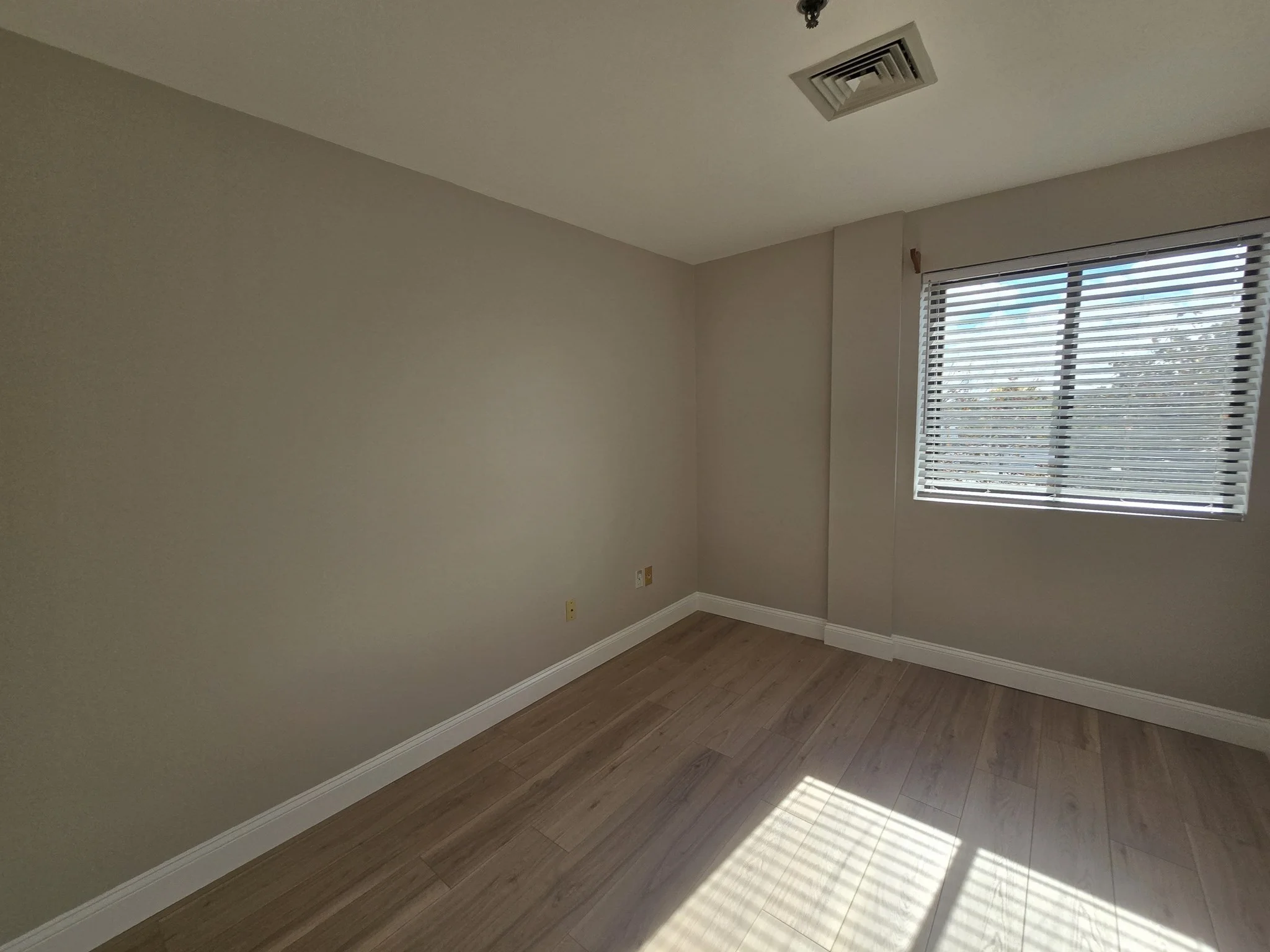 2 bed, 2 bath apartment for rent at 500 Washington St Unit 409, Quincy — photo 31 of 40