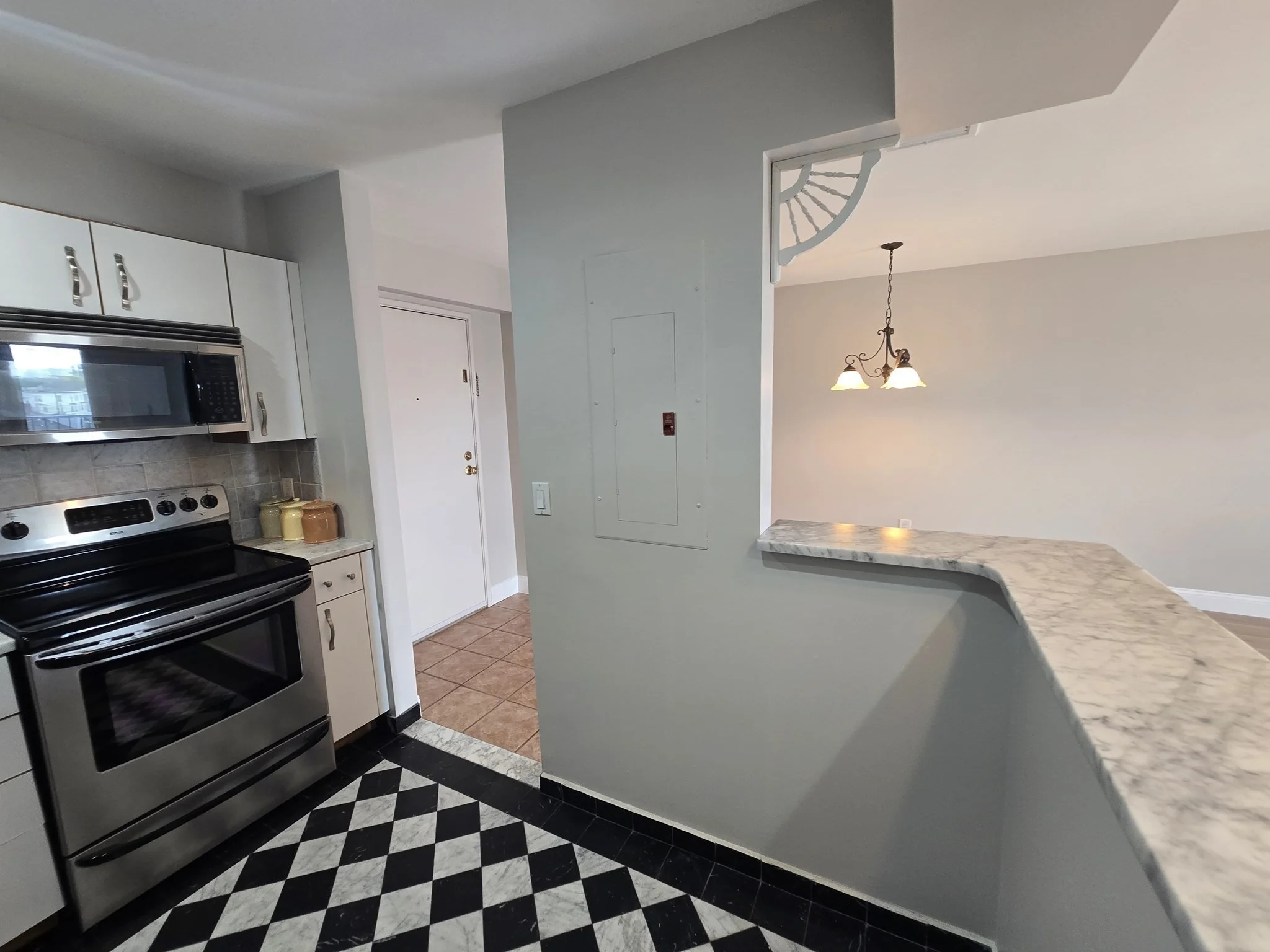 2 bed, 2 bath apartment for rent at 500 Washington St Unit 409, Quincy — photo 11 of 40