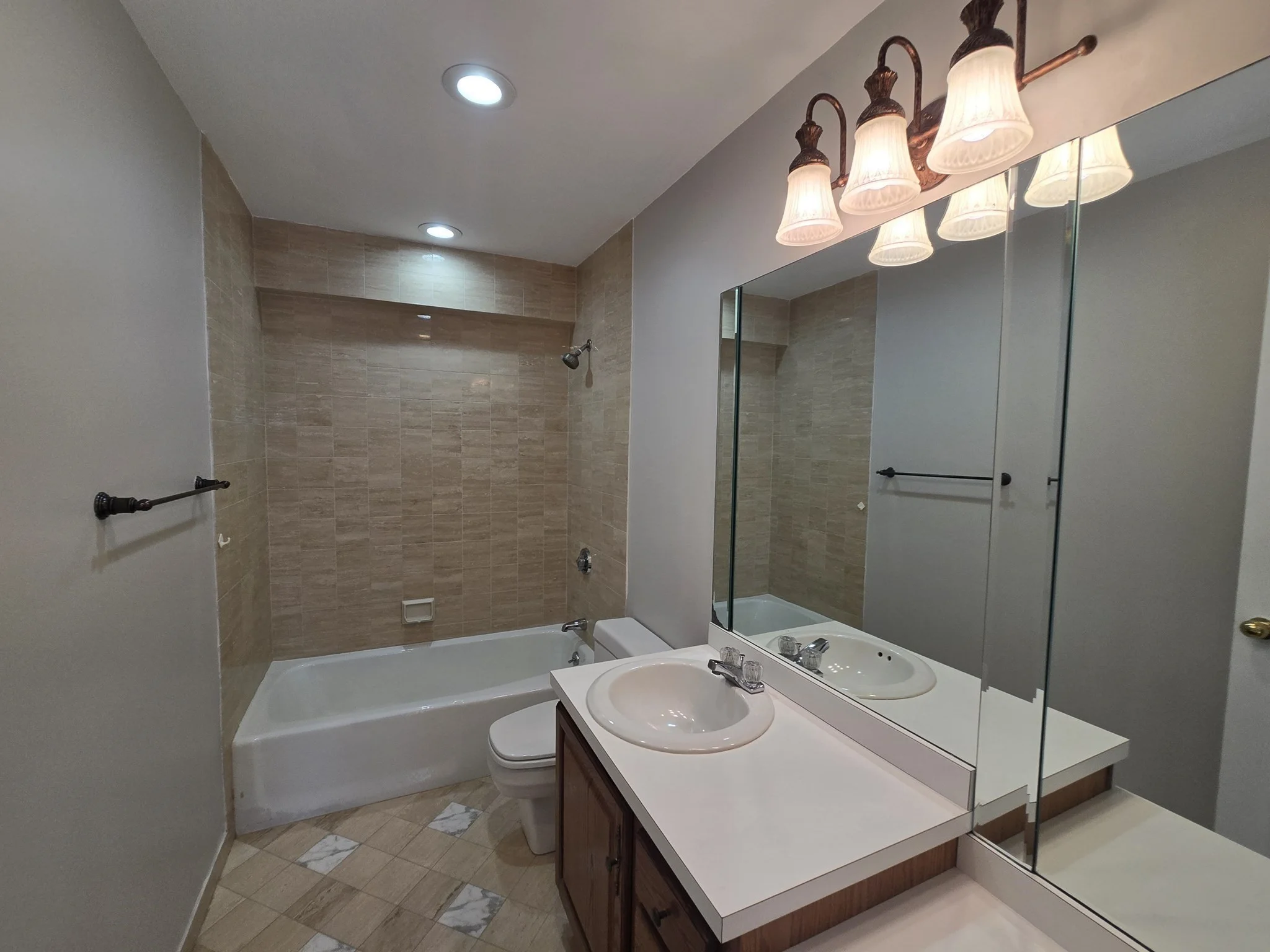 2 bed, 2 bath apartment for rent at 500 Washington St Unit 409, Quincy — photo 27 of 40