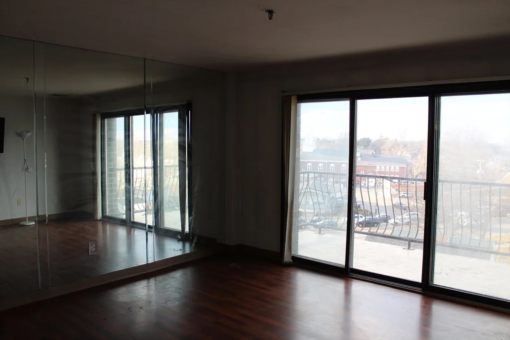 2 bed, 2 bath apartment for rent at 500 Washington St Unit 601, Quincy Point — photo 5 of 11
