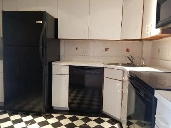 2 bed, 2 bath apartment for rent at 500 Washington St Unit 701, Quincy — photo 5 of 20