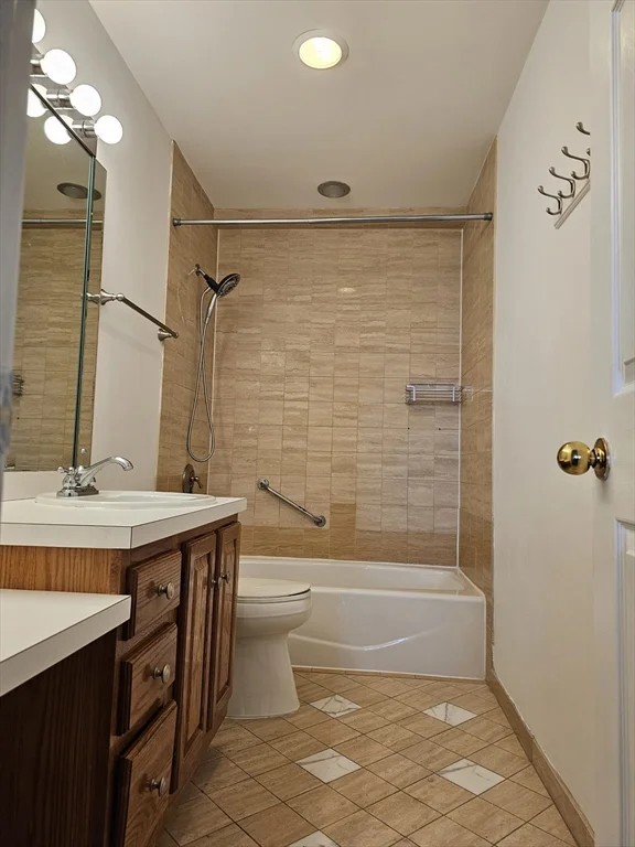 2 bed, 2 bath apartment for rent at 500 Washington St Unit 805, Quincy — photo 20 of 27