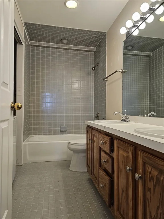 2 bed, 2 bath apartment for rent at 500 Washington St Unit 805, Quincy — photo 22 of 27