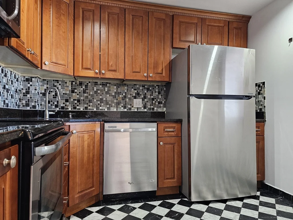 2 bed, 2 bath apartment for rent at 500 Washington St Unit 805, Quincy — photo 13 of 27