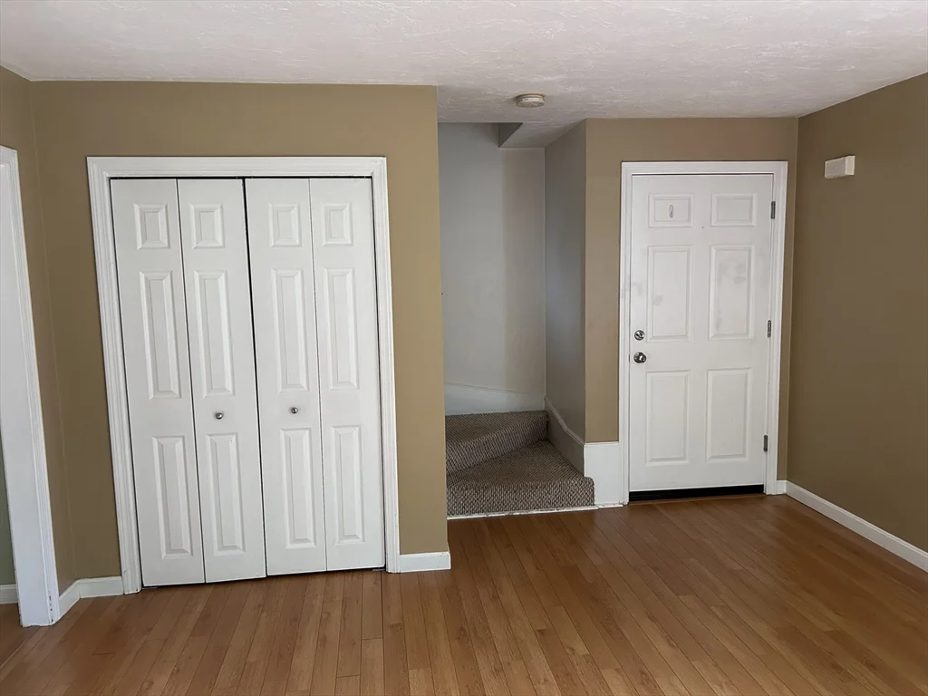 3 bed, 1 bath apartment for rent at 501 Boston Rd Unit A, Groton — photo 3 of 11