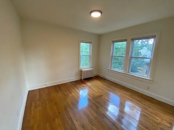 2 bed, 1 bath apartment for rent at 501 Warren St Unit 4, Dorchester — photo 5 of 12