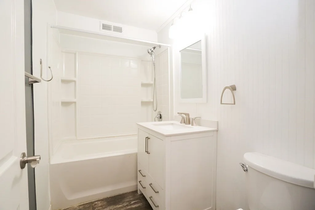 2 bed, 1 bath apartment for rent at 502 Oak Unit 5, Brockton — photo 18 of 19