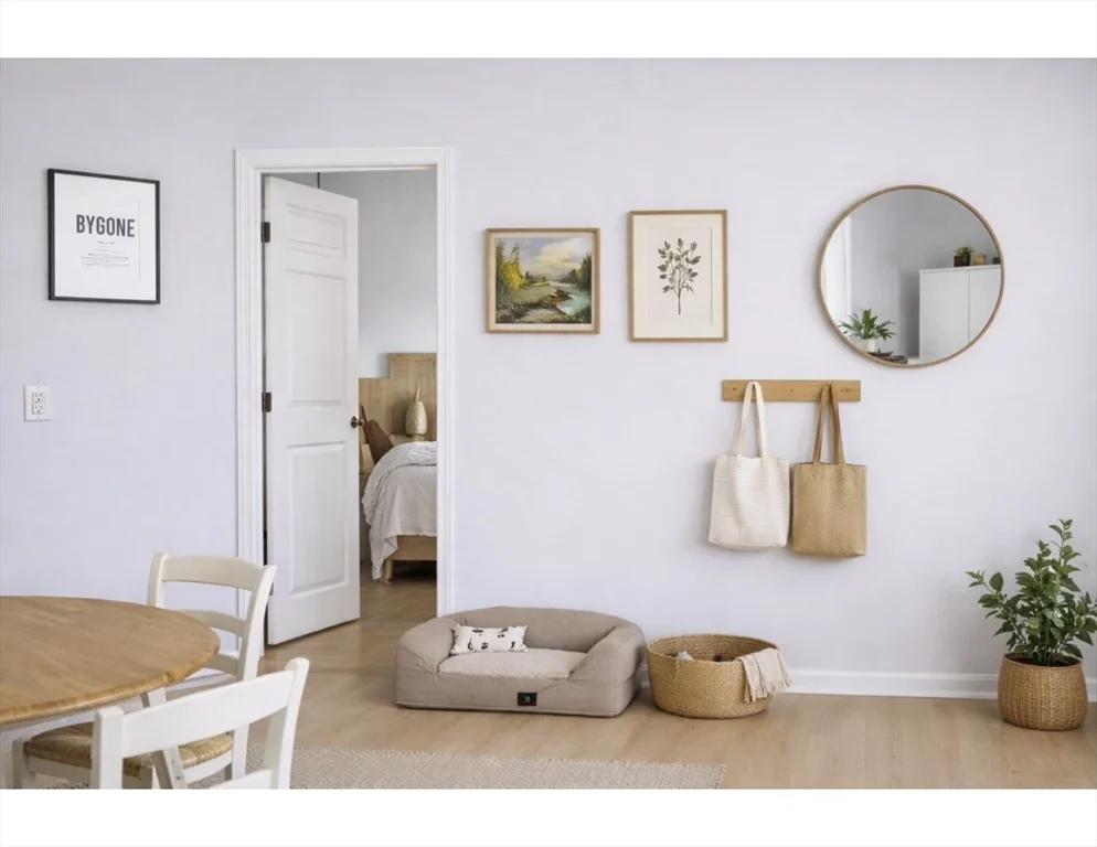 1 bed, 1 bath apartment for rent at 502 Somerville Ave Unit 0, Spring Hill — photo 2 of 7