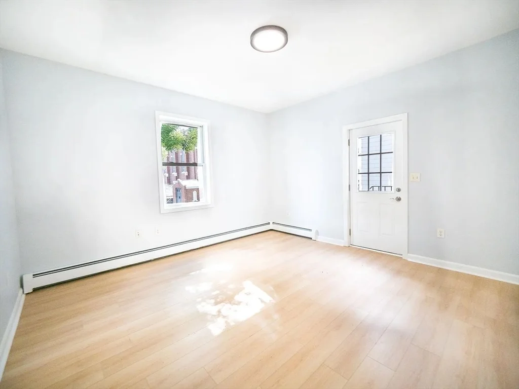 2 bed, 1 bath apartment for rent at 502 Somerville Ave Unit 2, Spring Hill — photo 9 of 11