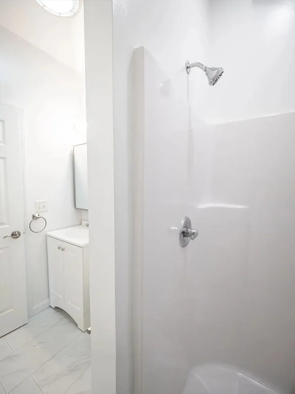 2 bed, 1 bath apartment for rent at 502 Somerville Ave Unit 2, Spring Hill — photo 8 of 11