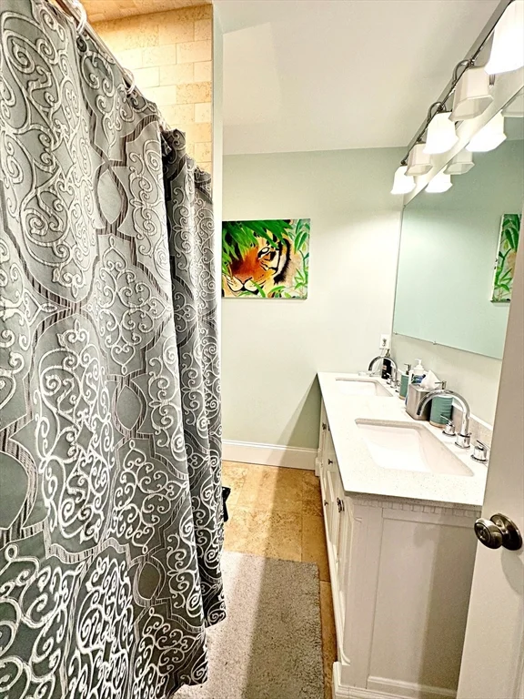 2 bed, 2 bath apartment for rent at 502 Sumner St Unit 2, East Boston — photo 12 of 12