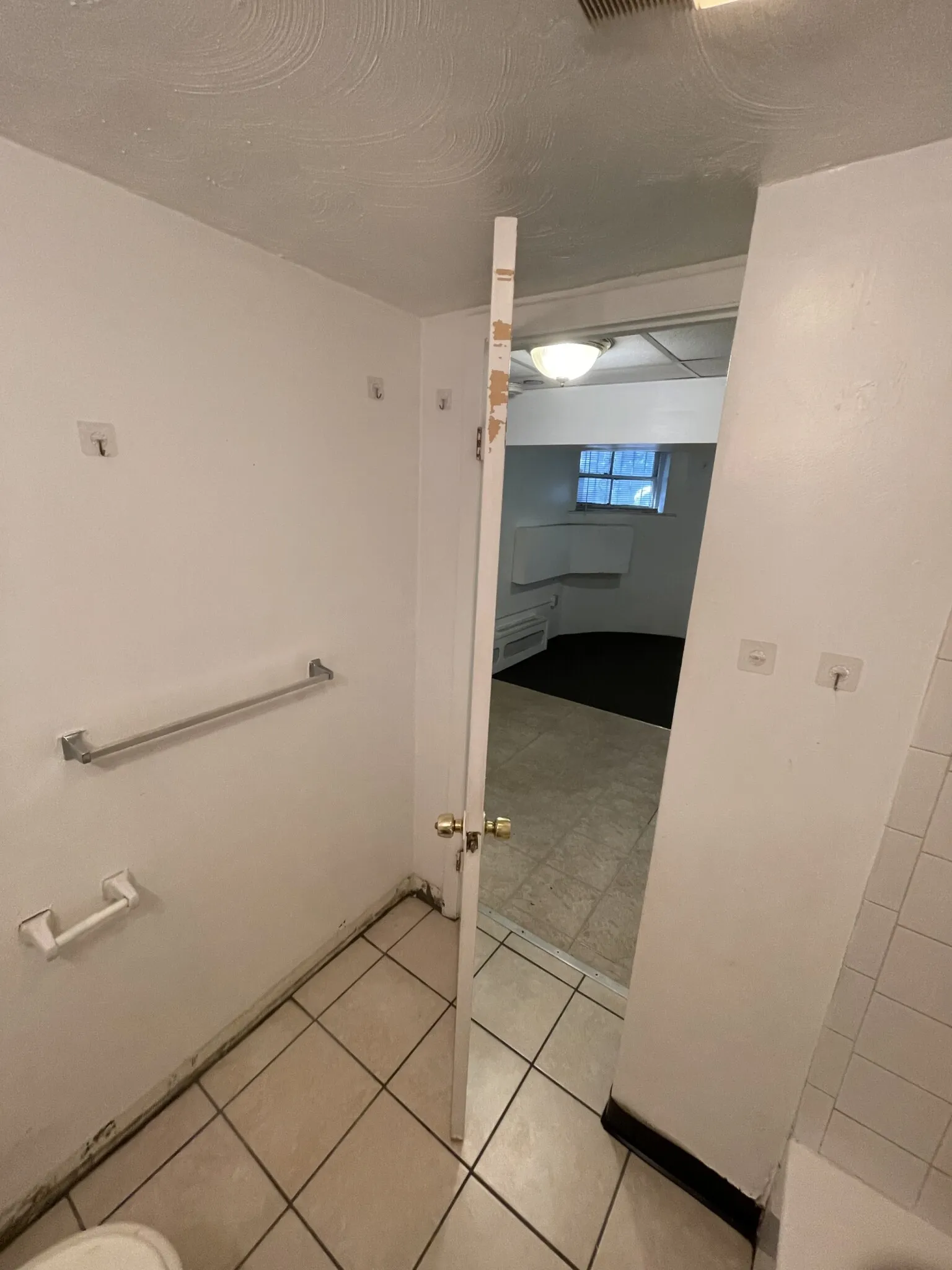 Studio bed, 1 bath apartment for rent at 503 Beacon St Unit A, Back Bay — photo 4 of 4