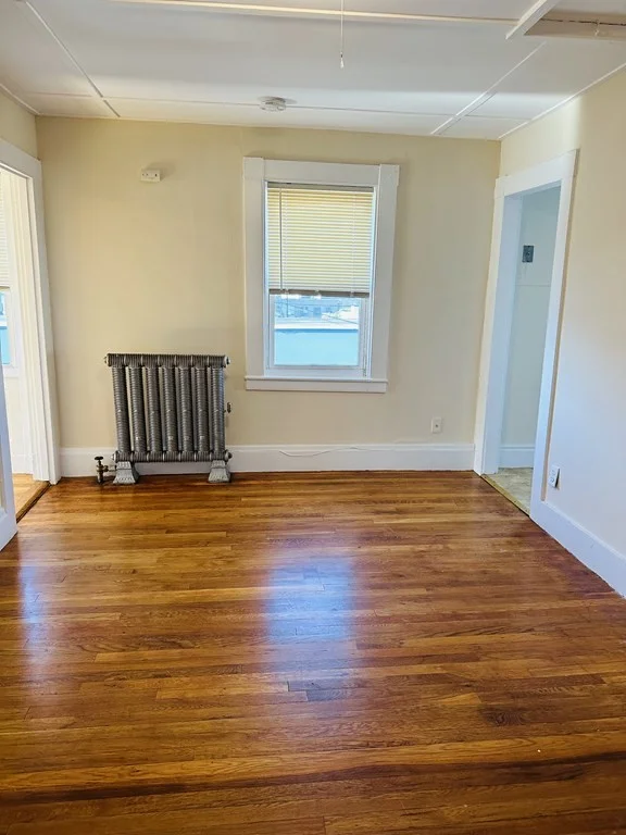 1 bed, 1 bath apartment for rent at 503 Chestnut Unit 2L, Lynn — photo 5 of 6