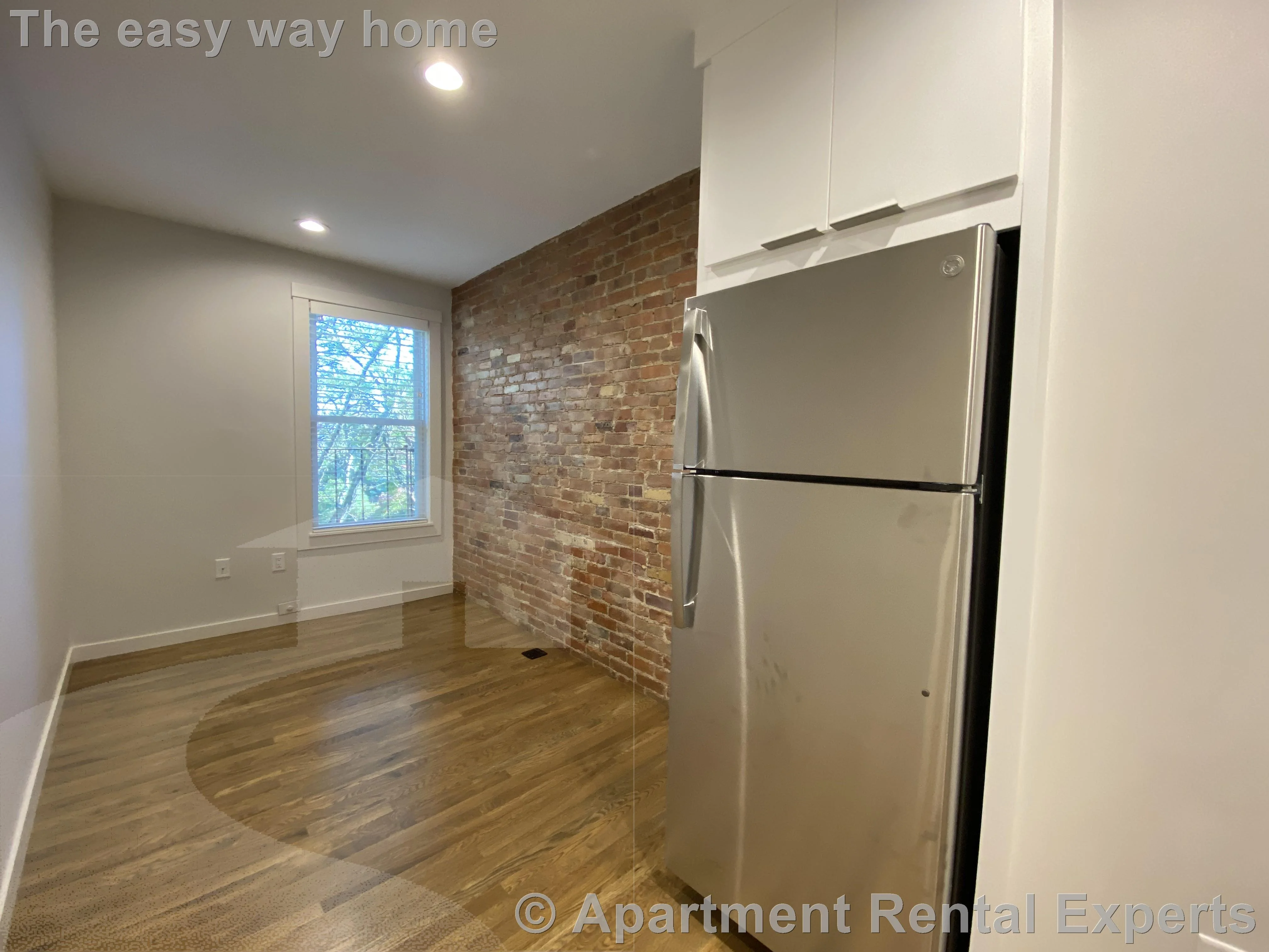 2 bed, 1 bath apartment for rent at 503 Franklin St Unit 3, Central Square — photo 3 of 12
