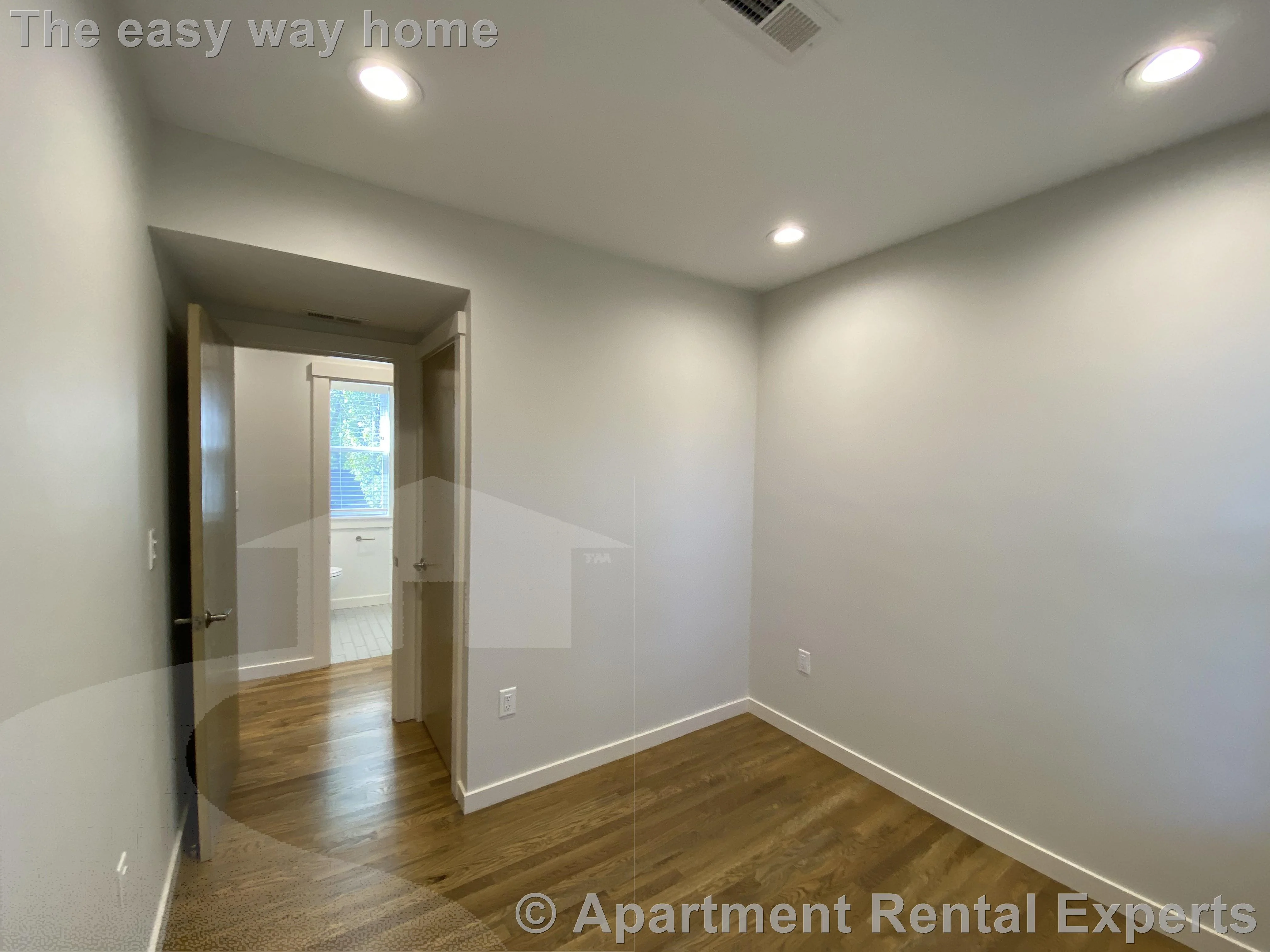 2 bed, 1 bath apartment for rent at 503 Franklin St Unit 3, Central Square — photo 6 of 12