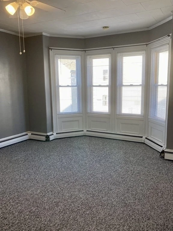 3 bed, 1 bath apartment for rent at 503 William St Unit 1, Fall River — photo 2 of 17