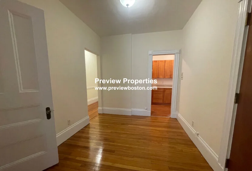 1 bed, 1 bath apartment for rent at 504 Beacon St Unit 21P, Back Bay — photo 3 of 8
