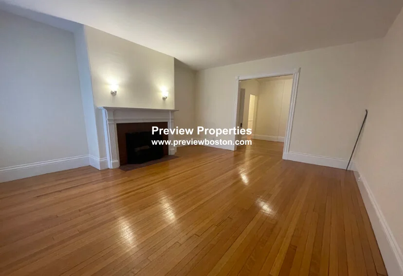 1 bed, 1 bath apartment for rent at 504 Beacon St Unit 21P, Back Bay — photo 2 of 8
