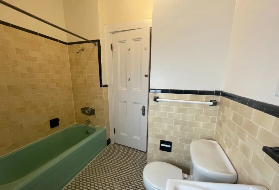 2 bed, 1 bath apartment for rent at 504 Beacon St Unit 25, Back Bay — photo 6 of 8