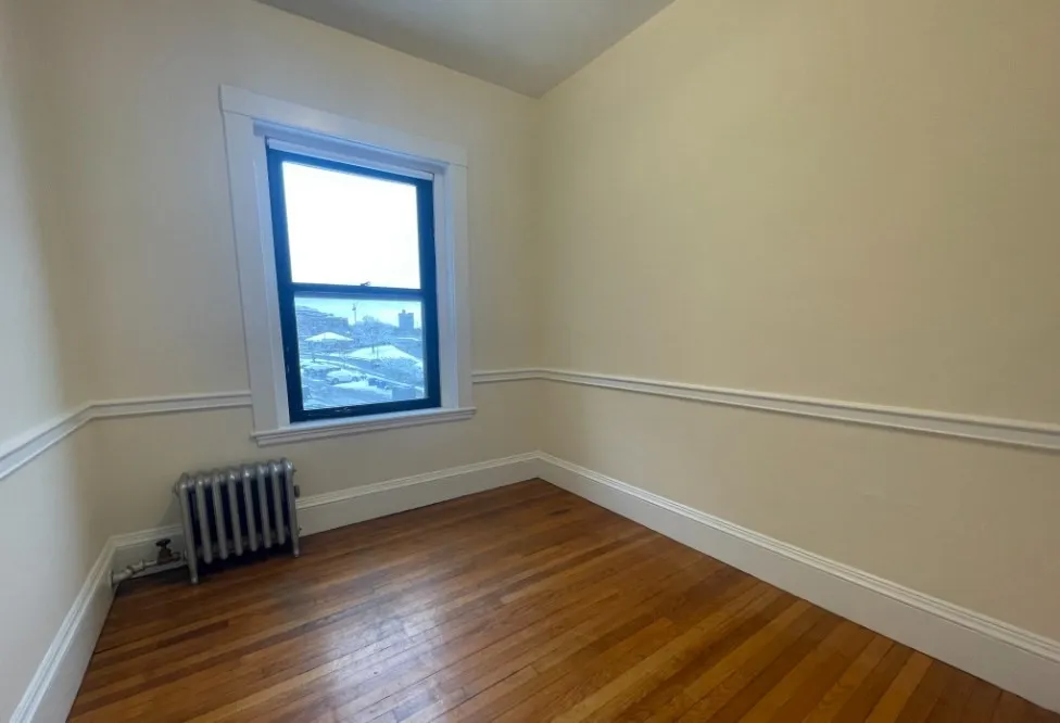 2 bed, 1 bath apartment for rent at 504 Beacon St Unit 25, Back Bay — photo 3 of 8