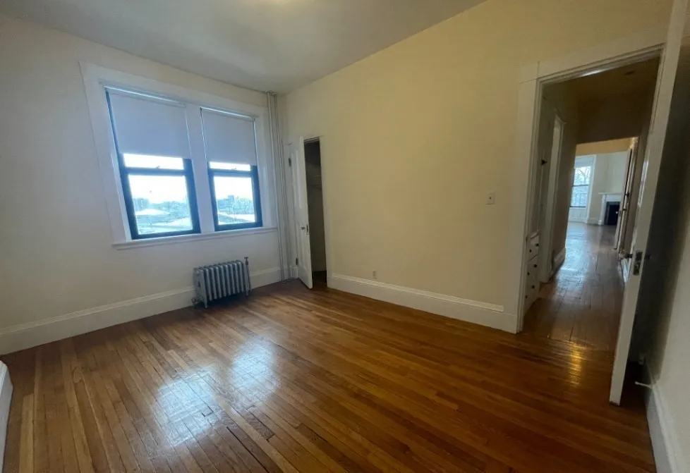 2 bed, 1 bath apartment for rent at 504 Beacon St Unit 25, Back Bay — photo 2 of 8