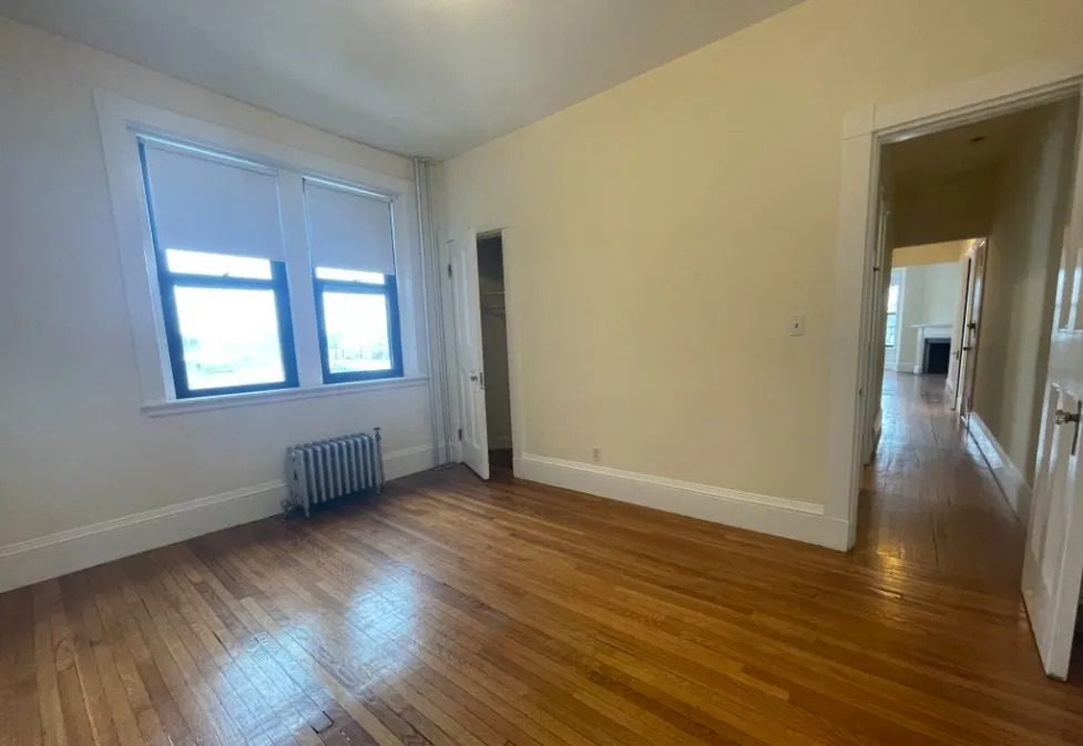2 bed, 1 bath apartment for rent at 504 Beacon St Unit 25, Back Bay — photo 4 of 8