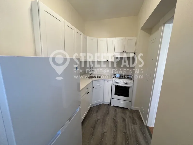 Studio bed, 1 bath apartment for rent at 504 Beacon St Unit 32, Back Bay — photo 10 of 19