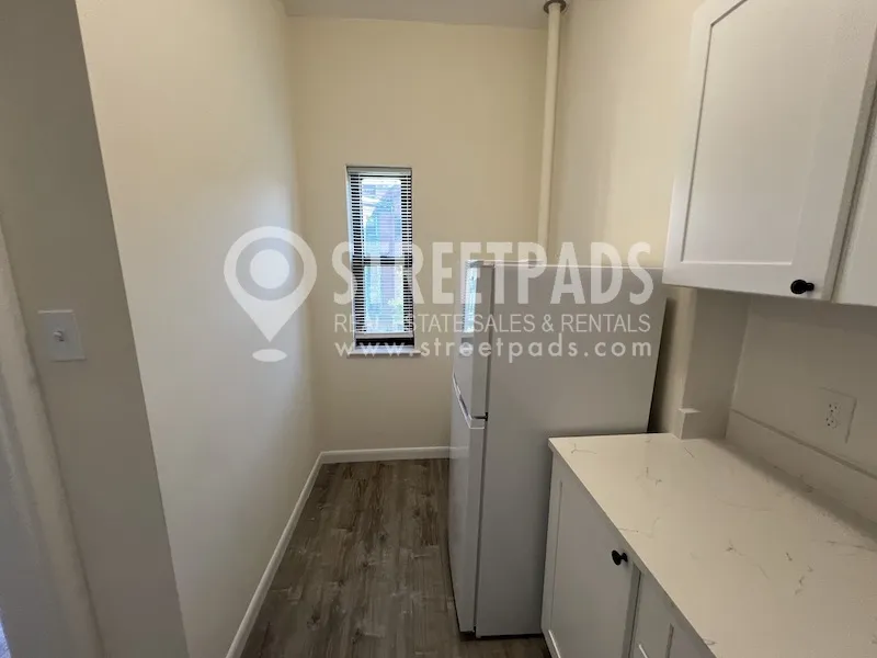 Studio bed, 1 bath apartment for rent at 504 Beacon St Unit 32, Back Bay — photo 11 of 19