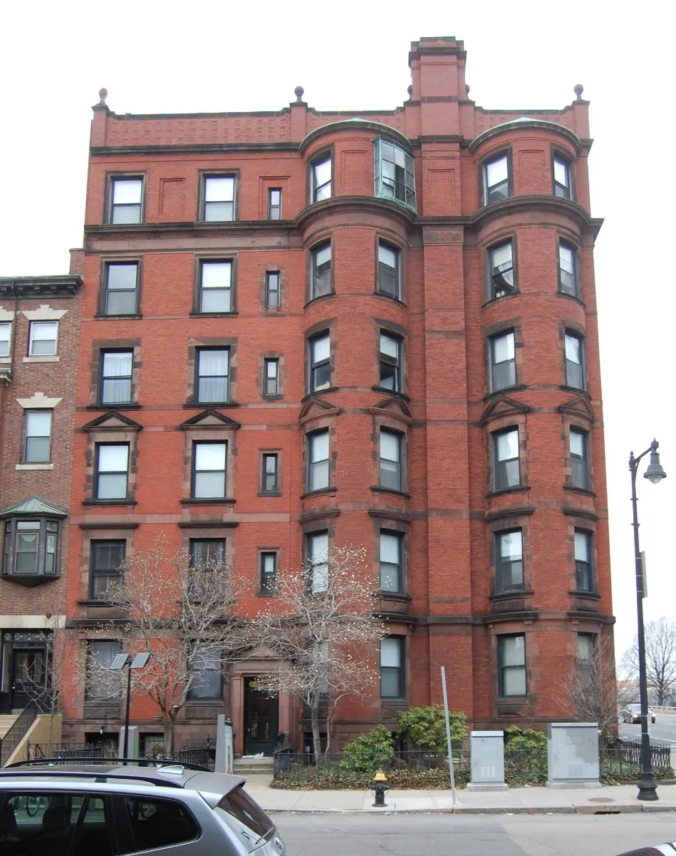 Studio bed, 1 bath apartment for rent at 504 Beacon St Unit 32, Fenway