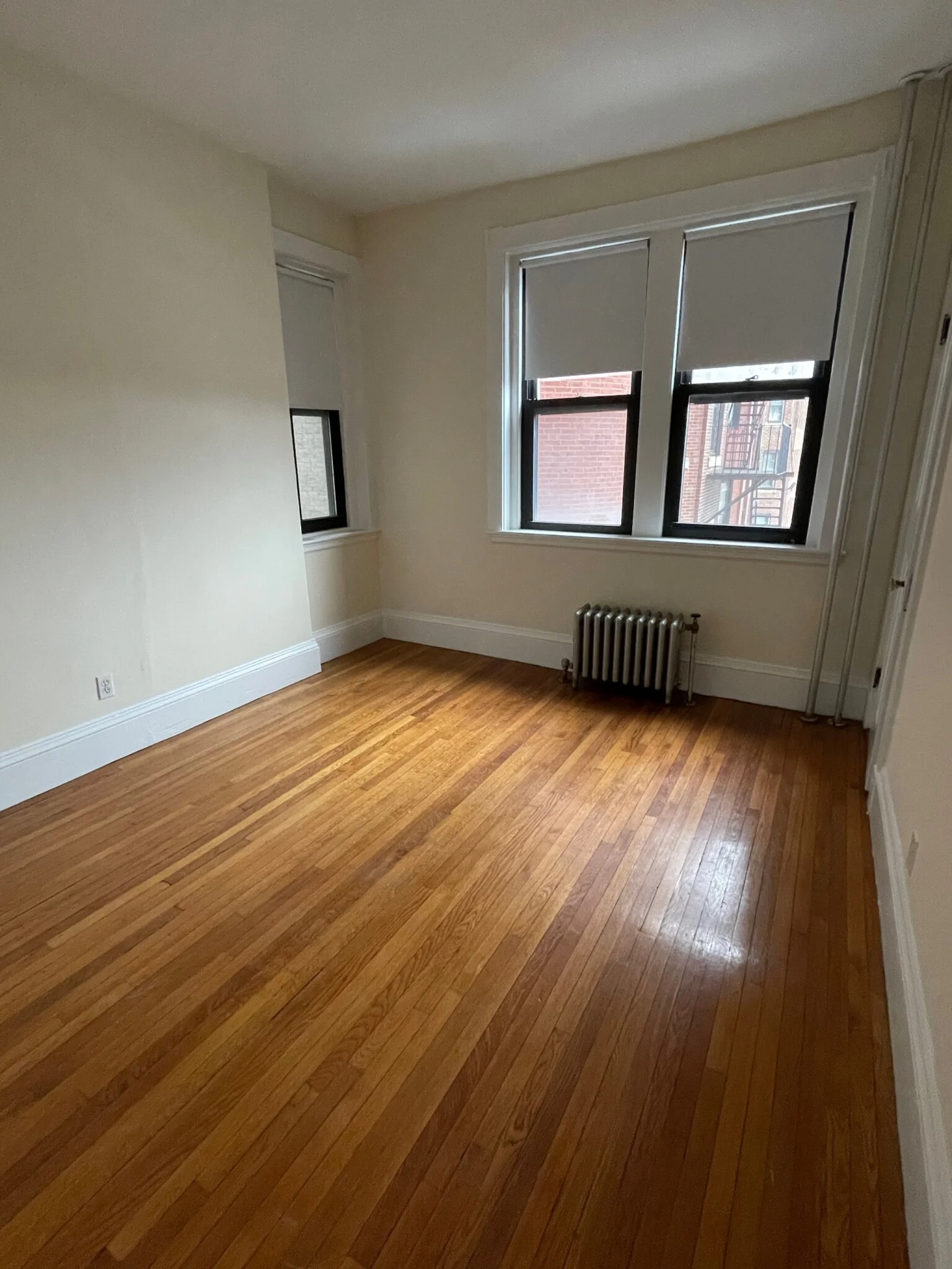 2 bed, 1 bath apartment for rent at 504 Beacon St Unit 35, Fenway — photo 8 of 10