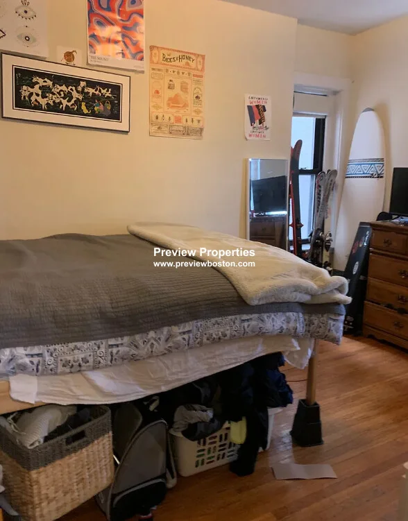 2 bed, 1 bath apartment for rent at 504 Beacon St Unit 35P, Back Bay — photo 3 of 6
