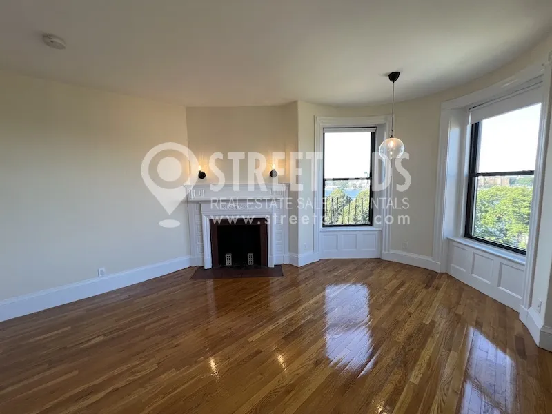 2 bed, 1 bath apartment for rent at 504 Beacon St Unit 46, Back Bay — photo 4 of 28