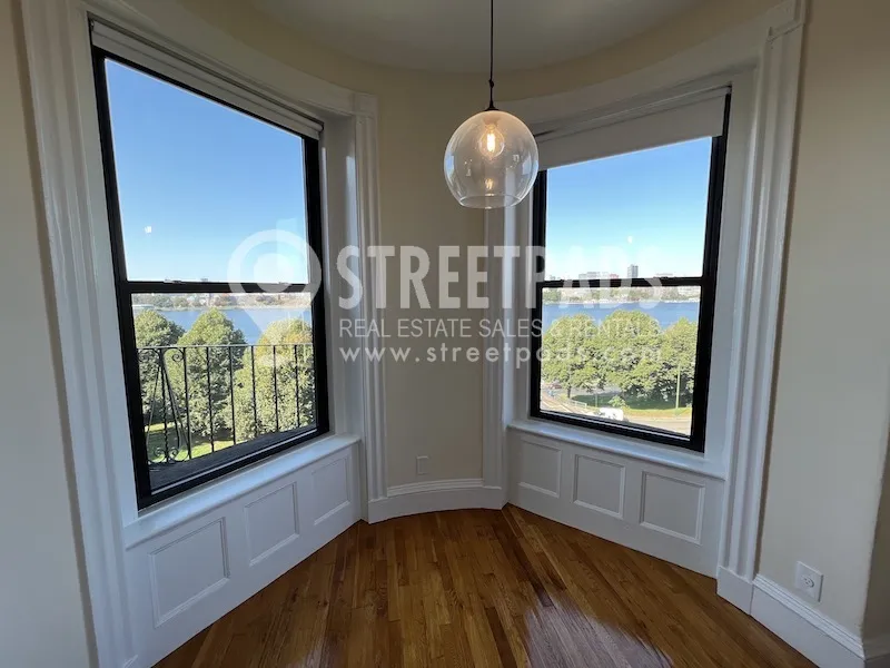2 bed, 1 bath apartment for rent at 504 Beacon St Unit 46, Back Bay — photo 2 of 28