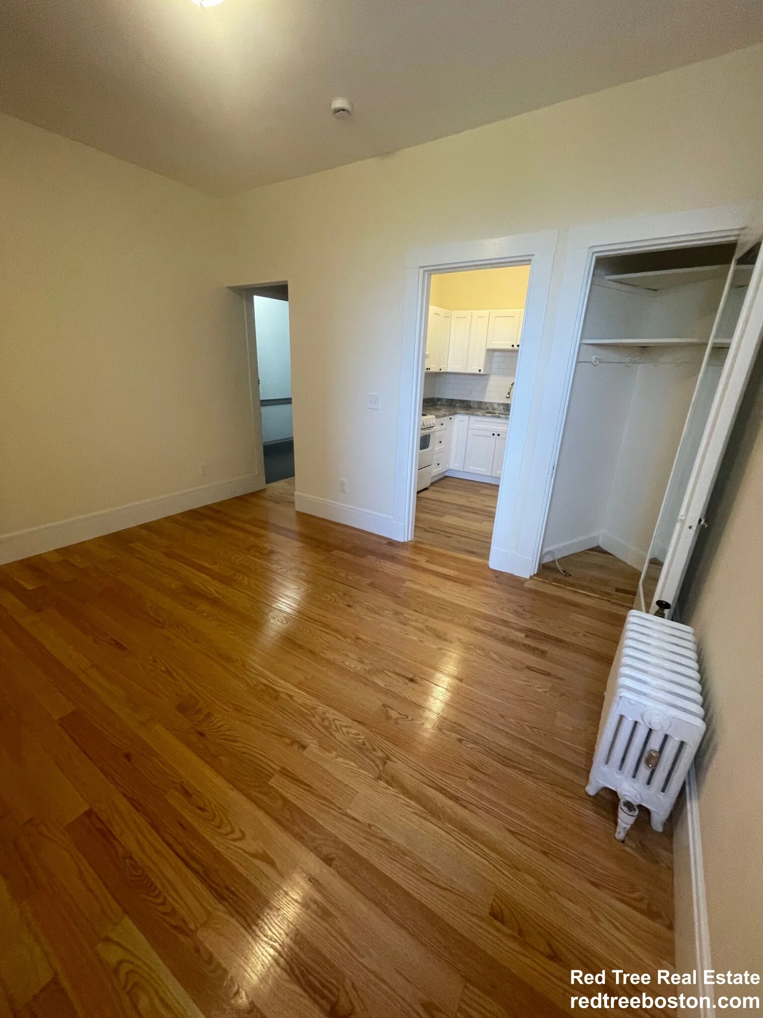 Studio bed, 1 bath apartment for rent at 504 Beacon St Unit 504-54, Back Bay — photo 3 of 7