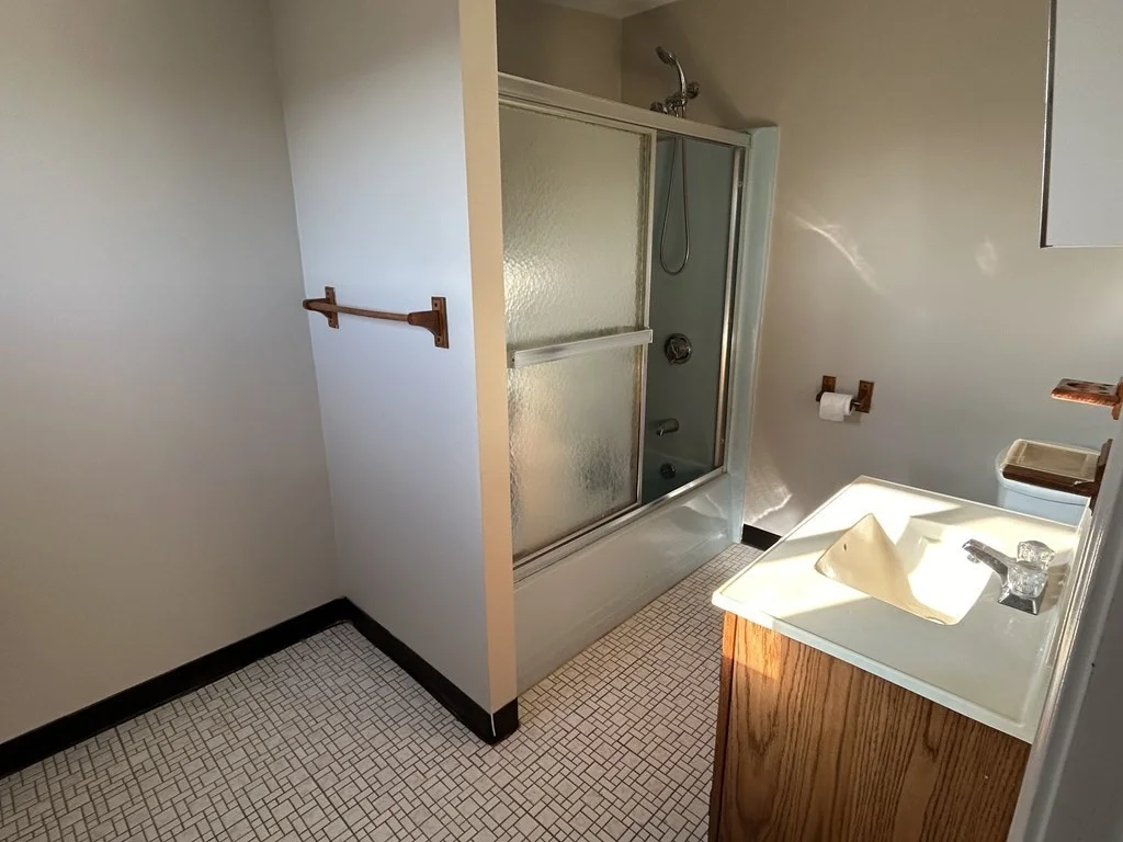 3 bed, 2 bath apartment for rent at 504 Cross St Unit 1, Malden — photo 13 of 14