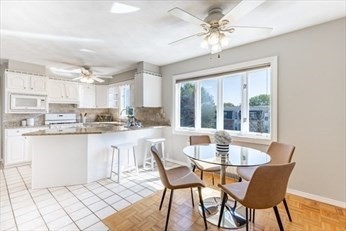 3 bed, 2 bath apartment for rent at 504 Cross St Unit 2, Malden — photo 3 of 14