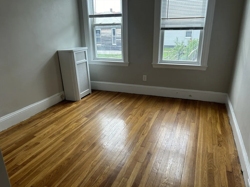 3 bed, 1 bath apartment for rent at 504 Cross St Unit 506, Malden — photo 8 of 11