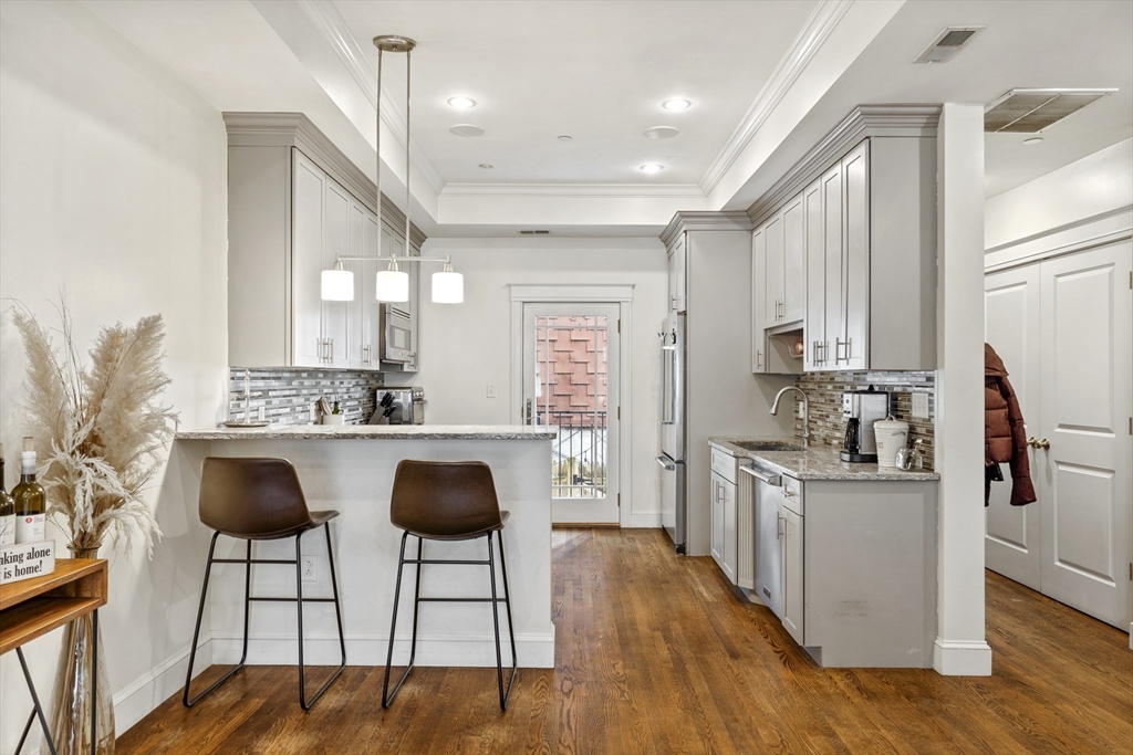 2 bed, 2.5 bath apartment for rent at 504 E 8th Unit 1, South Boston