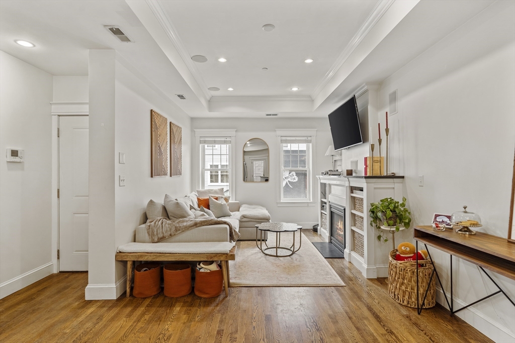 2 bed, 2.5 bath apartment for rent at 504 E 8th Unit 1, South Boston — photo 7 of 14
