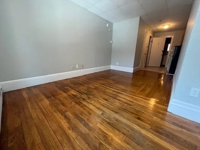 Studio bed, 1 bath apartment for rent at 505 Beacon St Unit 02, Back Bay — photo 2 of 3