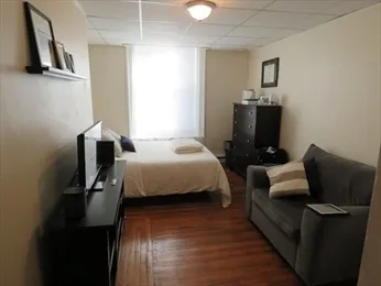 Studio bed, 1 bath apartment for rent at 505 Beacon St Unit 2, Back Bay — photo 8 of 11