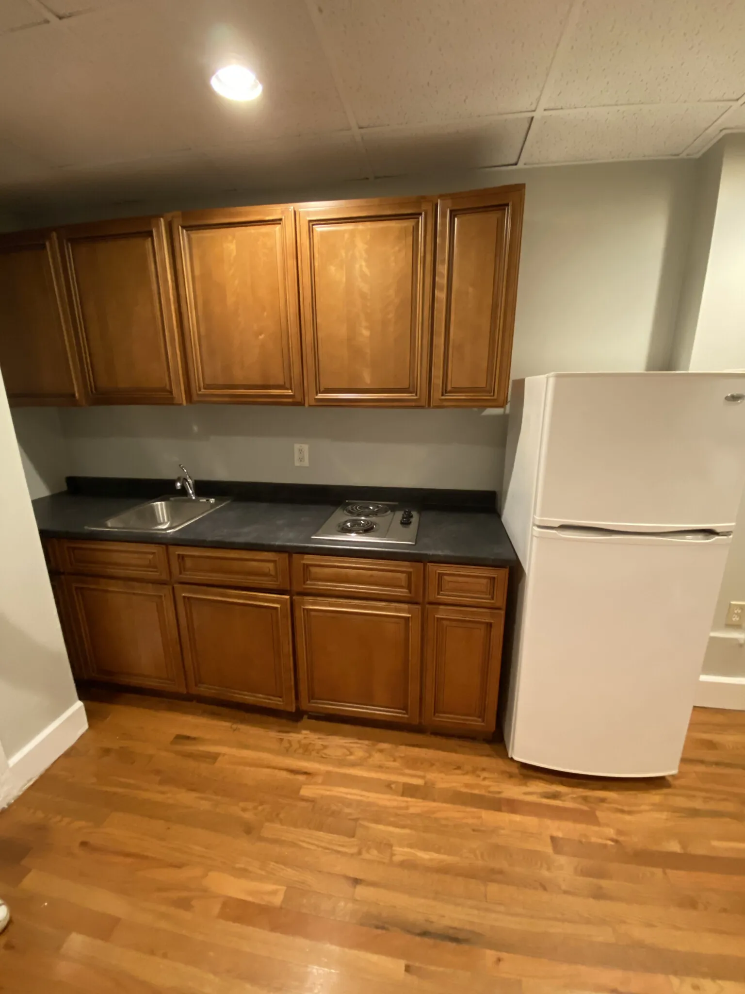 Studio bed, 1 bath apartment for rent at 505 Beacon St Unit C, Back Bay — photo 2 of 7