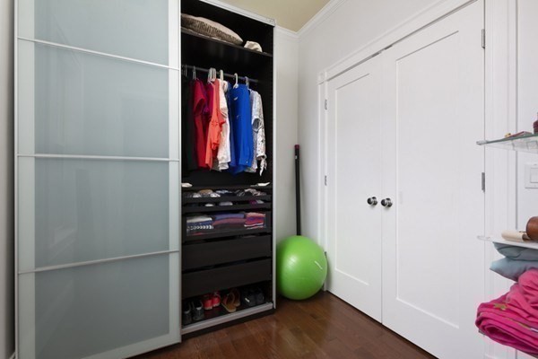 2 bed, 2 bath apartment for rent at 505 E 3rd St Unit 2, South Boston — photo 6 of 11