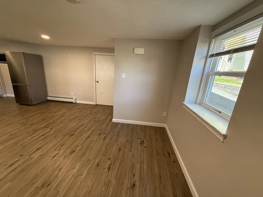 Studio bed, 1 bath apartment for rent at 505 Talbot Unit B1, Dorchester — photo 9 of 10