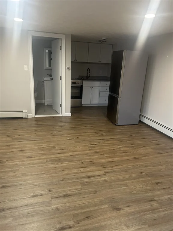 Studio bed, 1 bath apartment for rent at 505 Talbot Unit B1, Dorchester — photo 10 of 10
