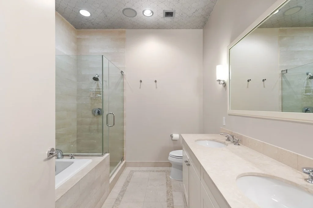 2 bed, 2.5 bath apartment for rent at 505 Tremont St Unit 204, South End — photo 5 of 8