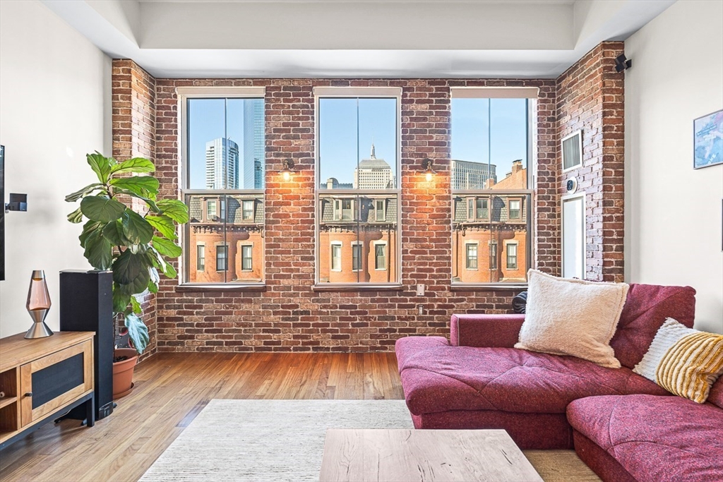 1 bed, 1 bath apartment for rent at 505 Tremont St Unit 302, South End — photo 3 of 23