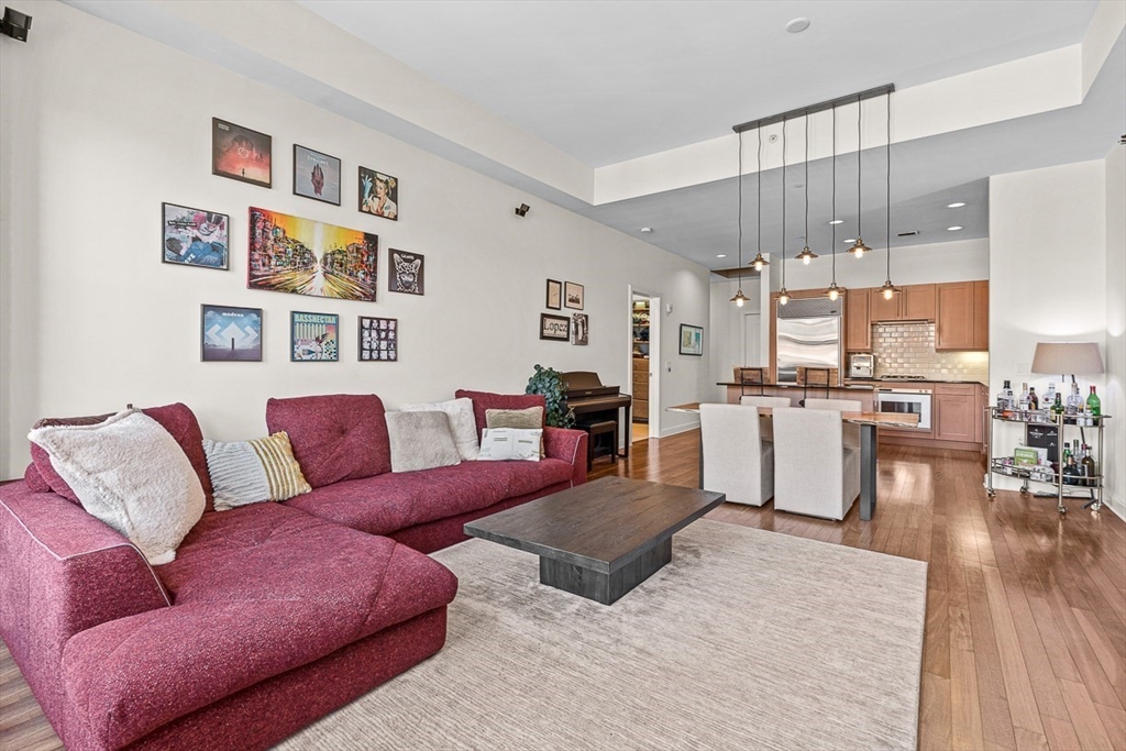 1 bed, 1 bath apartment for rent at 505 Tremont St Unit 302, South End — photo 4 of 23