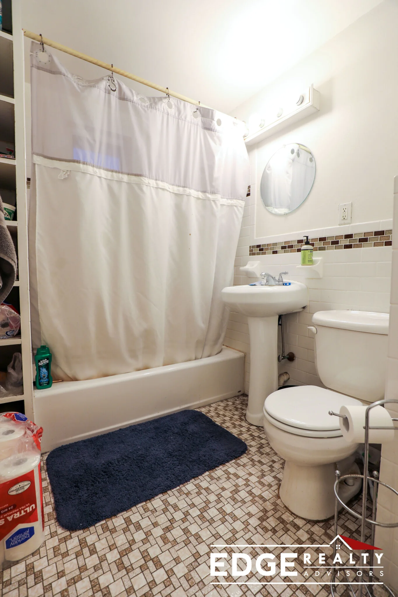 3 bed, 1 bath apartment for rent at 505 Washington St Unit 3, Brighton — photo 10 of 10